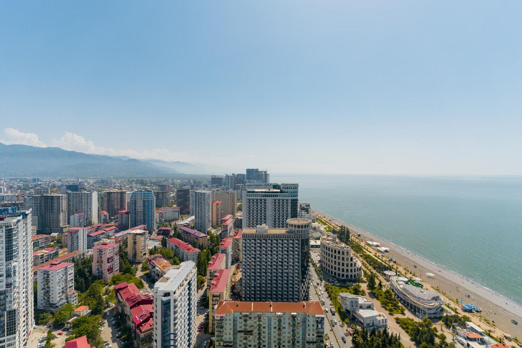 Апартаменты Habiby Orbi Sea Towers Батуми Экстерьер фото